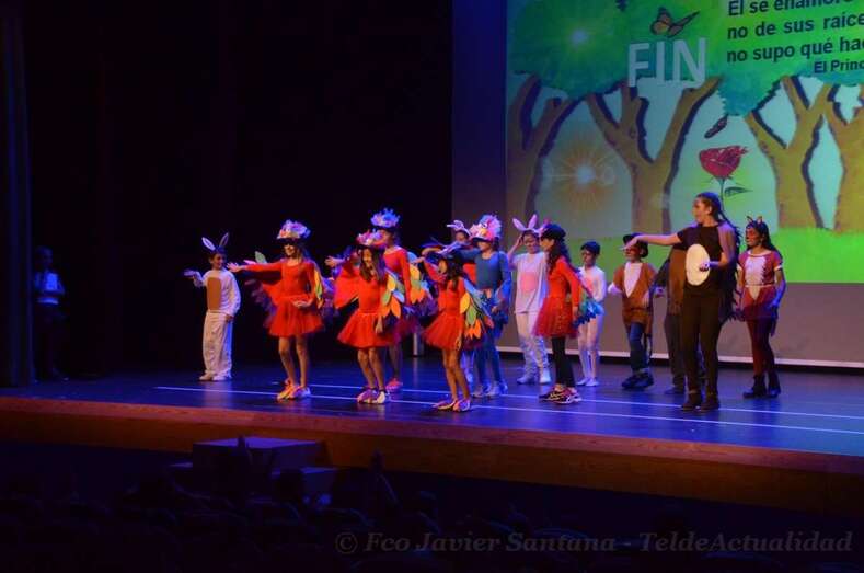 Momento de la escenificación de anoche en el Teatro Municipal de Telde (Foto Francisco Javier Santana)